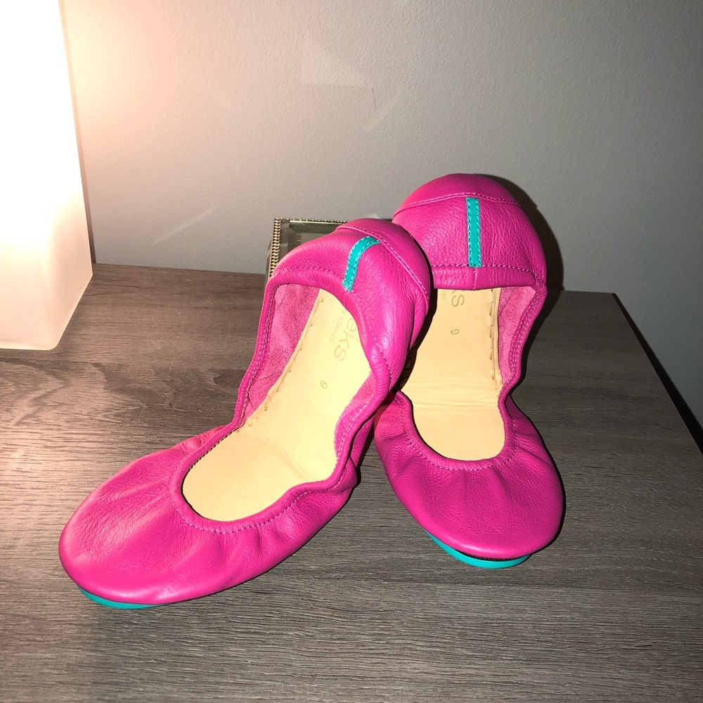 Tieks hot pink size 9